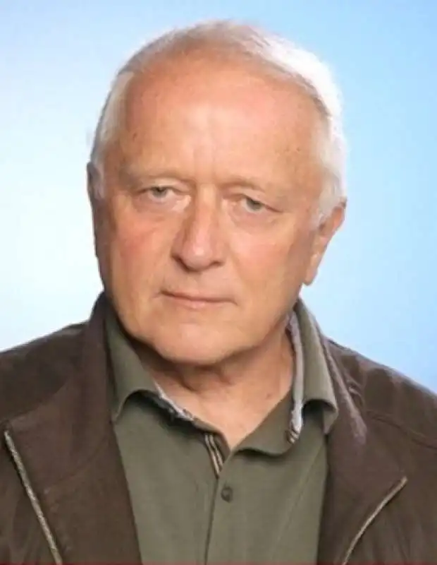 KLAUS LANGE