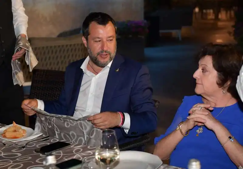 matteo salvini a tavola con simonetta matone  foto di bacco (1)