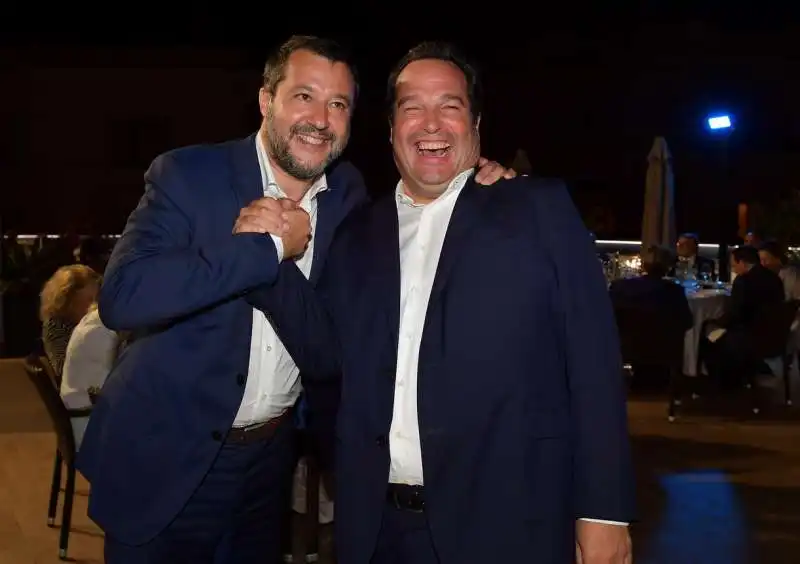 matteo salvini saluta claudio durigon  foto di bacco (2)