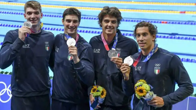 miressi, ceccon, zazzeri e frigo   staffetta 4x100 sl a tokyo 2020  