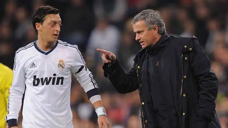 mourinho ozil 1