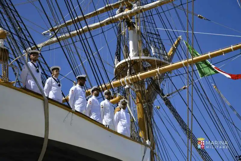 nave amerigo vespucci 