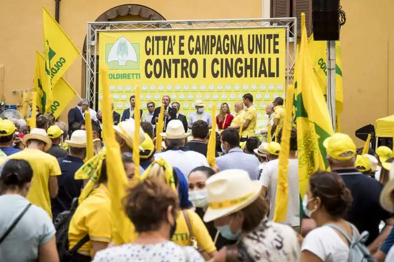 protesta della coldiretti davanti a montecitorio 6