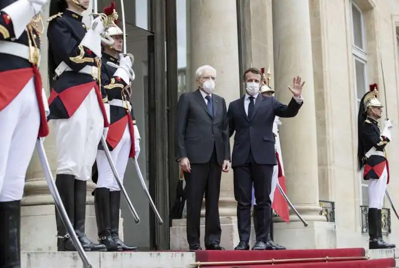 sergio mattarella emmanuel macron 8