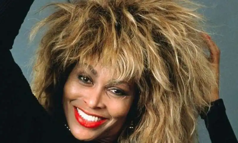 TINA TURNER