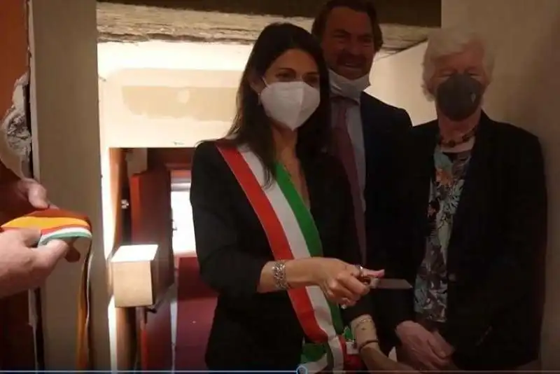 VIRGINIA RAGGI BERNABO BOCCA 