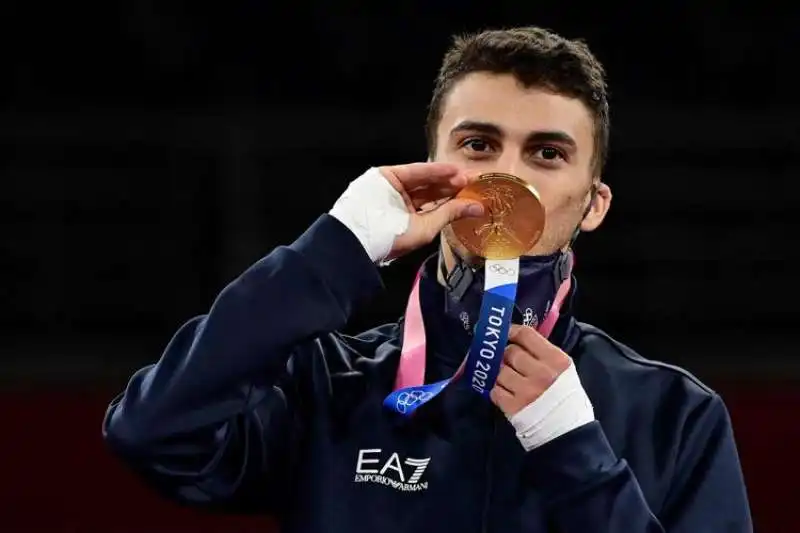 vito dell'aquila medaglia d'oro nel taekwondo   tokyo 2020 3