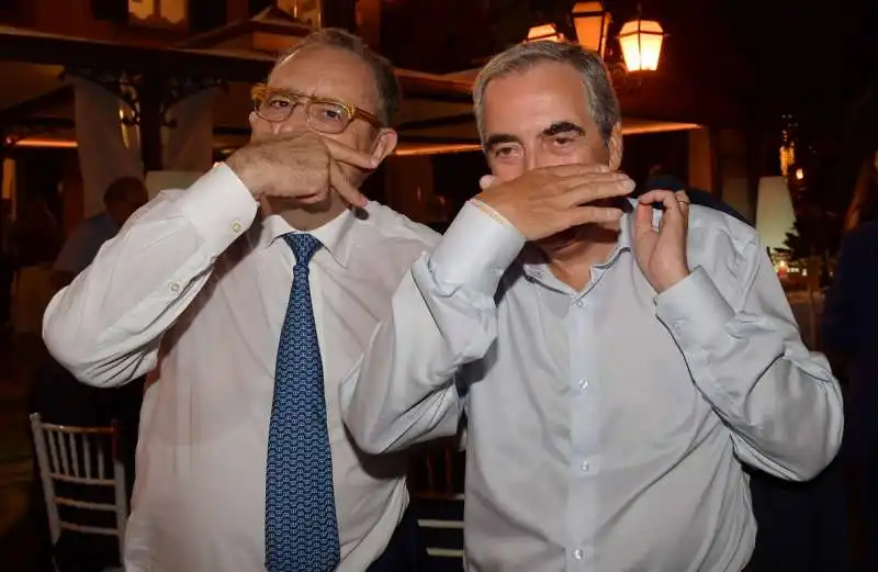 cesare san mauro e maurizio gasparri in versione dybala mask  foto di bacco