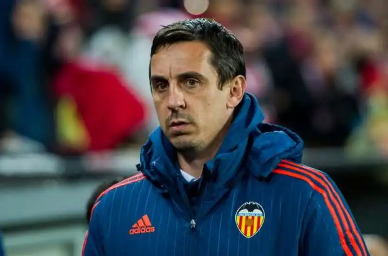 gary neville valencia 3