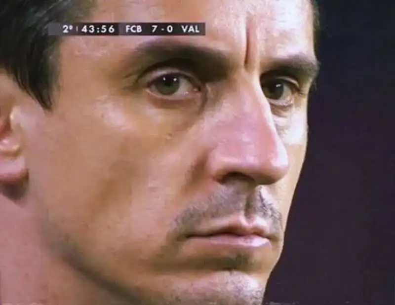 gary neville valencia 5