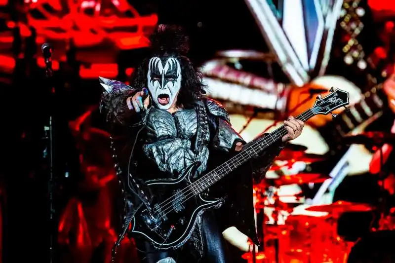 kiss end of the road tour all arena di verona 17