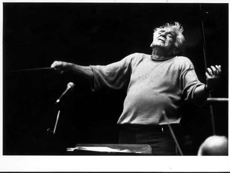 Leonard Bernstein 