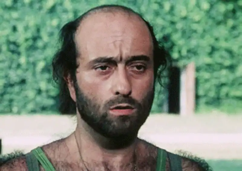 LUCIO DALLA LA MAZURKA DEL BARONE