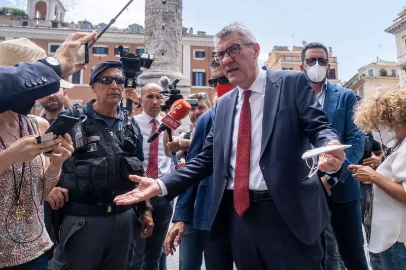 maurizio landini dopo l incontro con draghi  