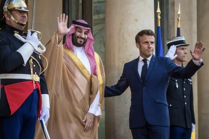 mohammed bin salman emmanuel macron  