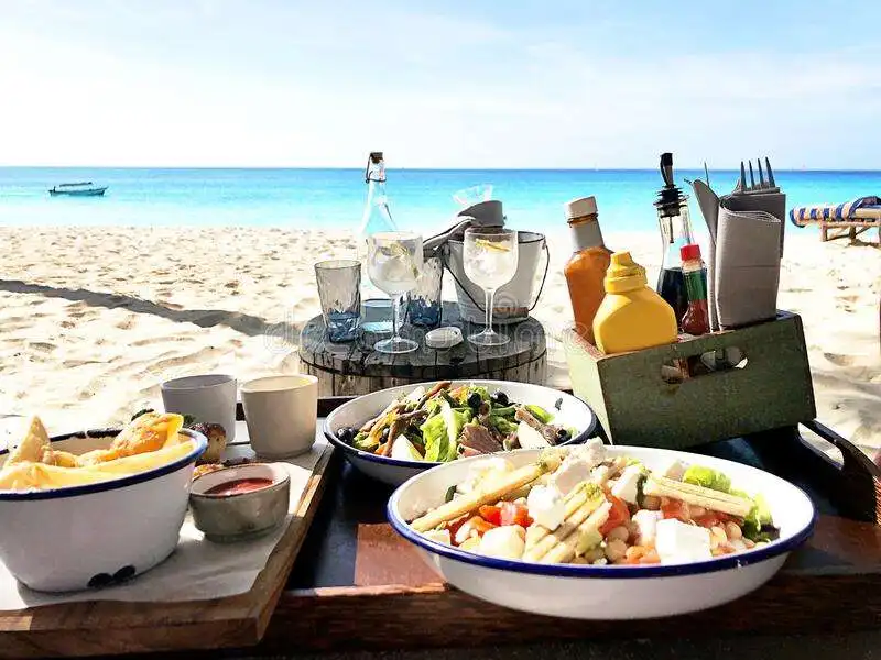 pranzo sulla spiaggia 11