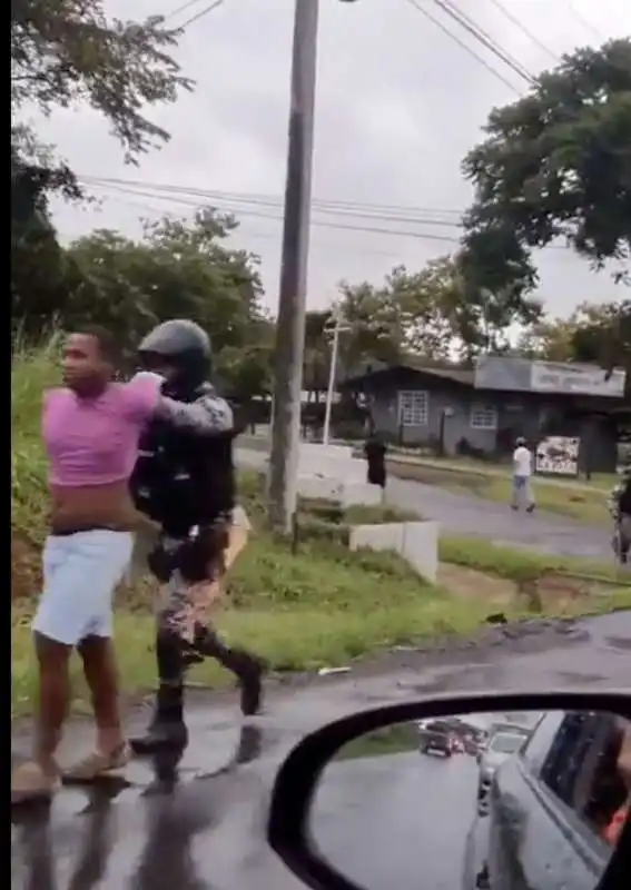 proteste a panama contro il caro carburante   3