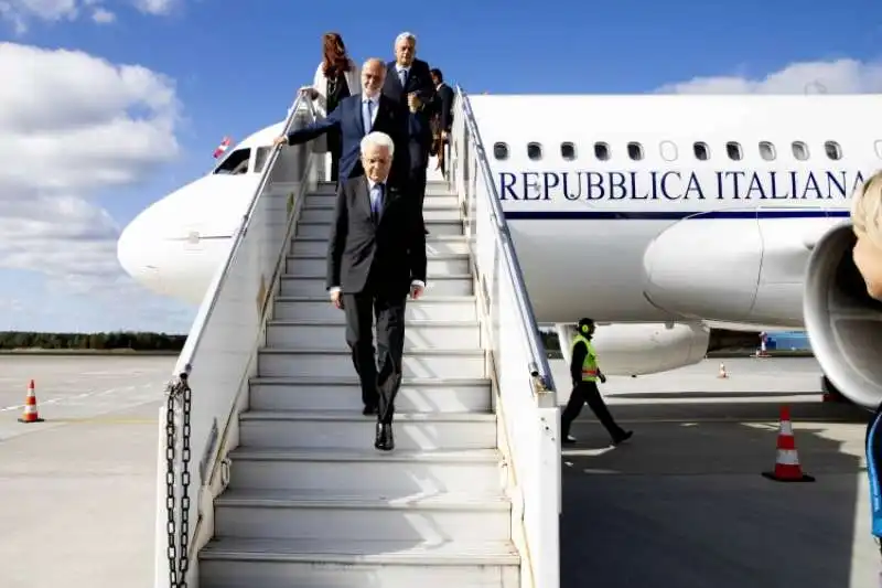 sergio mattarella aereo presidenziale