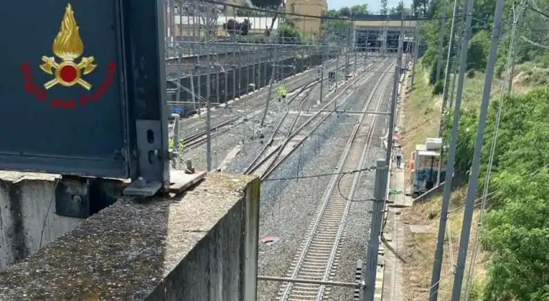 STAZIONE DI TRANI 1