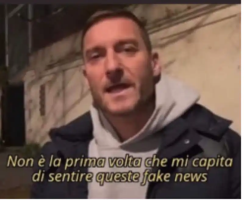 totti smentite