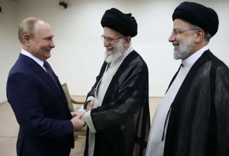 Vladimir Putin Ali Khamenei Ebrahim Raisi  