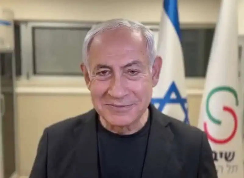 BENJAMIN NETANYAHU DOPO IL RICOVERO 