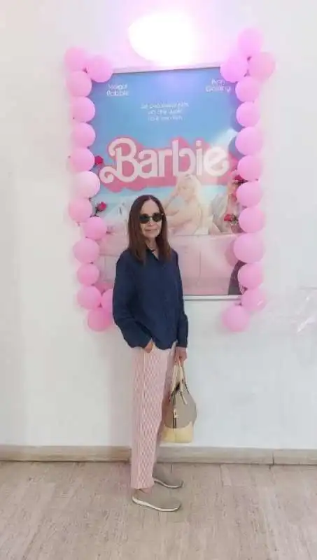 Carmen Llera Moravia al cinema a vedere il film Barbie