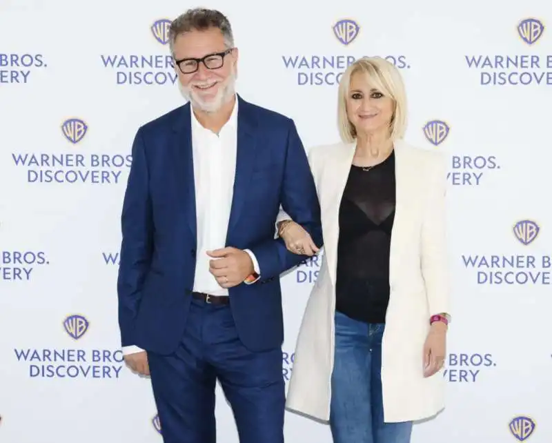 fabio fazio   luciana littizzetto    presentazione che tempo che fa sul nove    warner bros discovery 