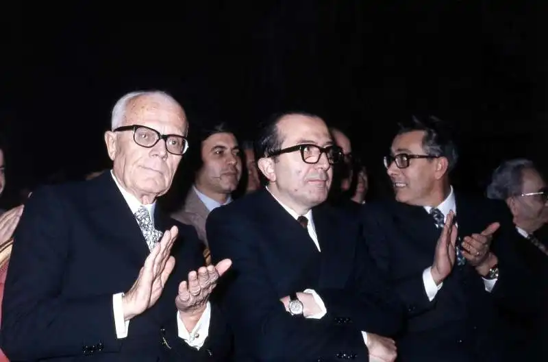 giulio andreotti, fra sandro pertini e arnaldo forlani