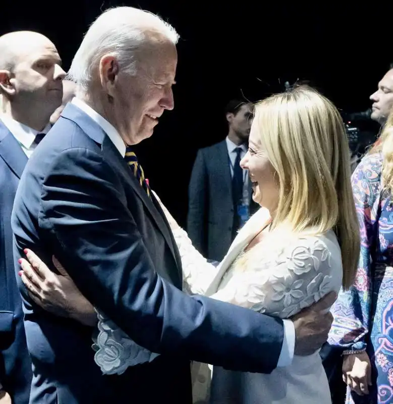 joe biden   giorgia meloni   vertice nato vilnius    2