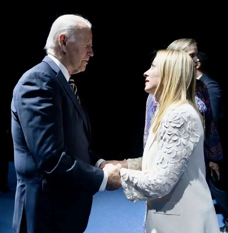 joe biden   giorgia meloni   vertice nato vilnius    5