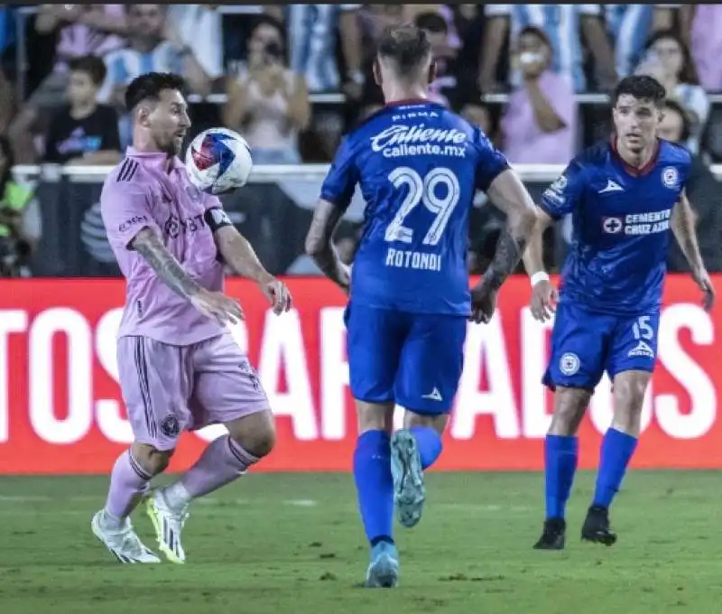 leo messi   debutto con l inter miami 2