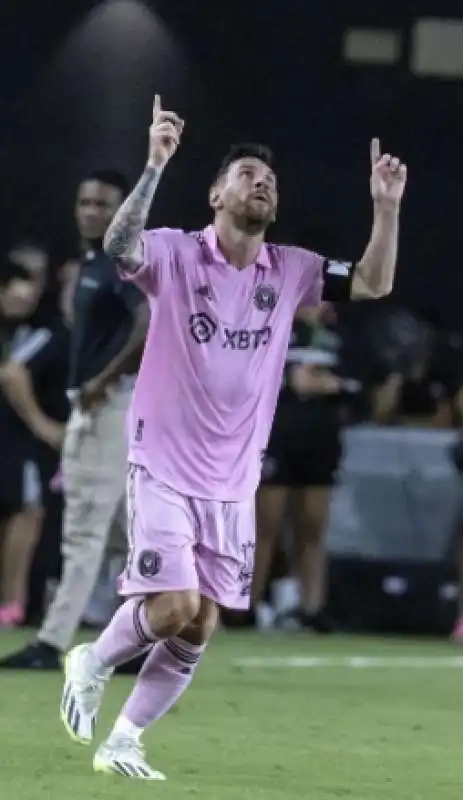 leo messi   debutto con l inter miami 5