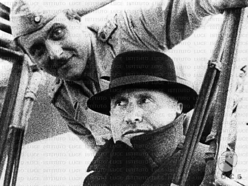 otto skorzeny benito mussolini 3