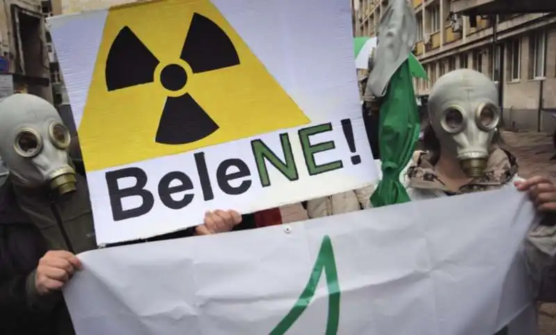 proteste contro la centrale nucleare di belene in bulgaria 