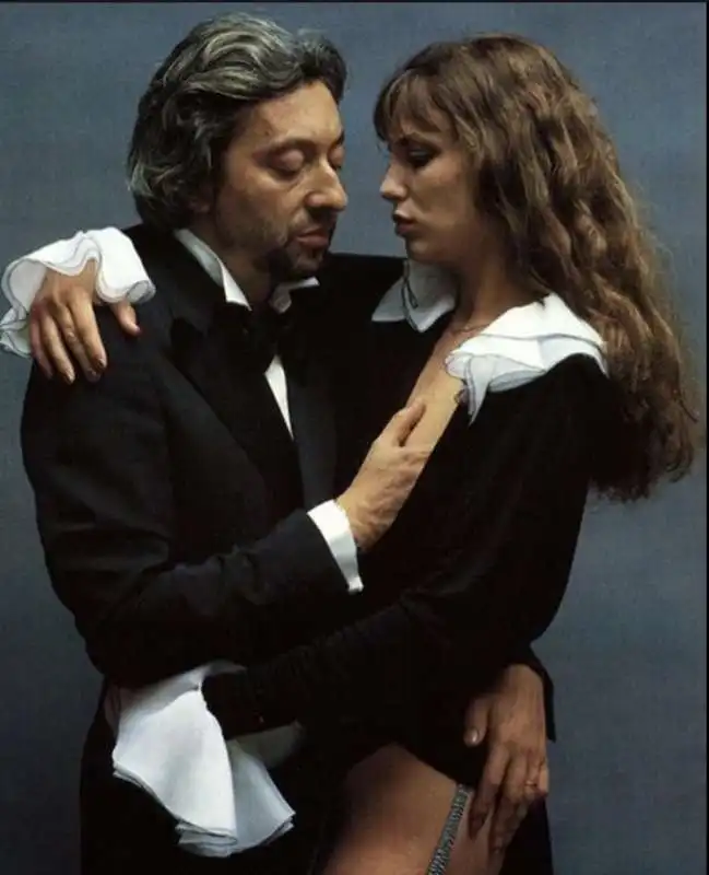 serge gainsbourg e jane birkin   foto helmut newton   