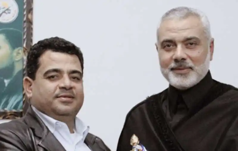 ABDEL SALAM HANIYEH CON IL PADRE ISMAIL 