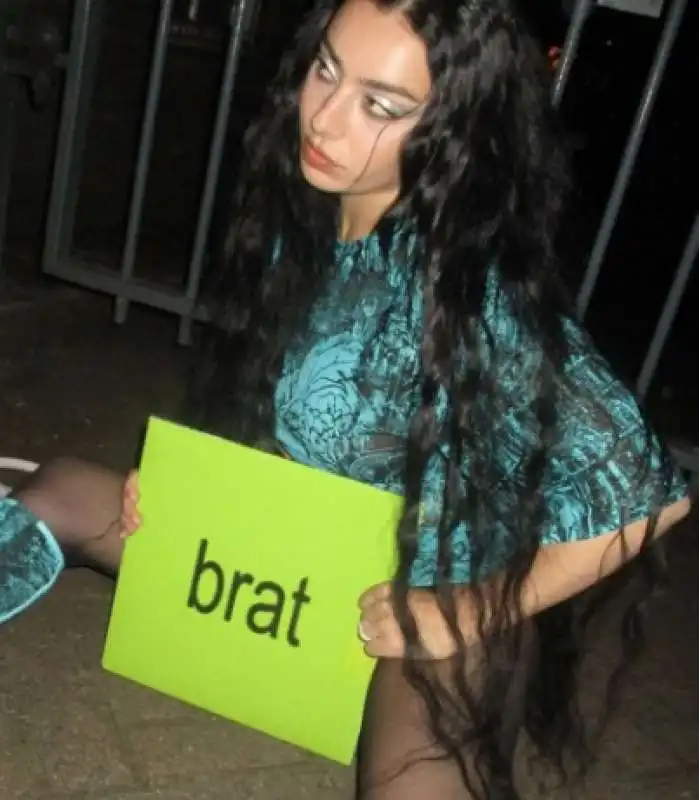 charli xcx brat 