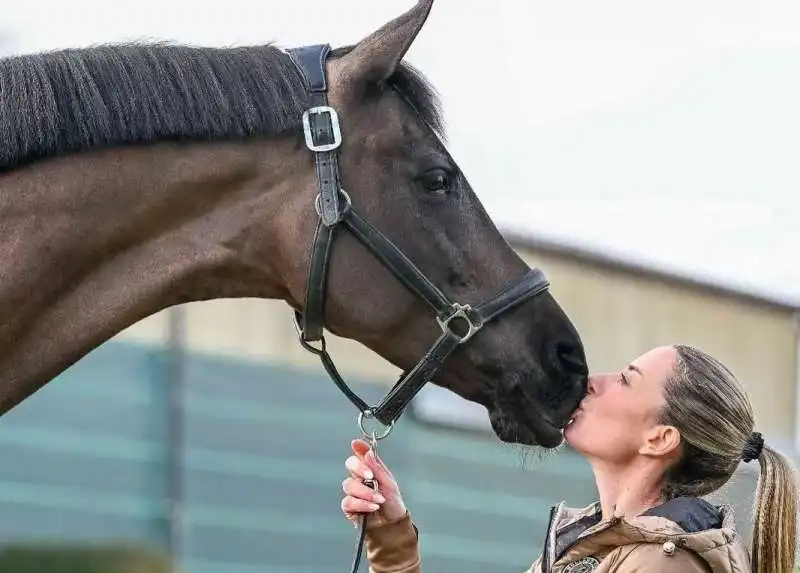 charlotte dujardin  5