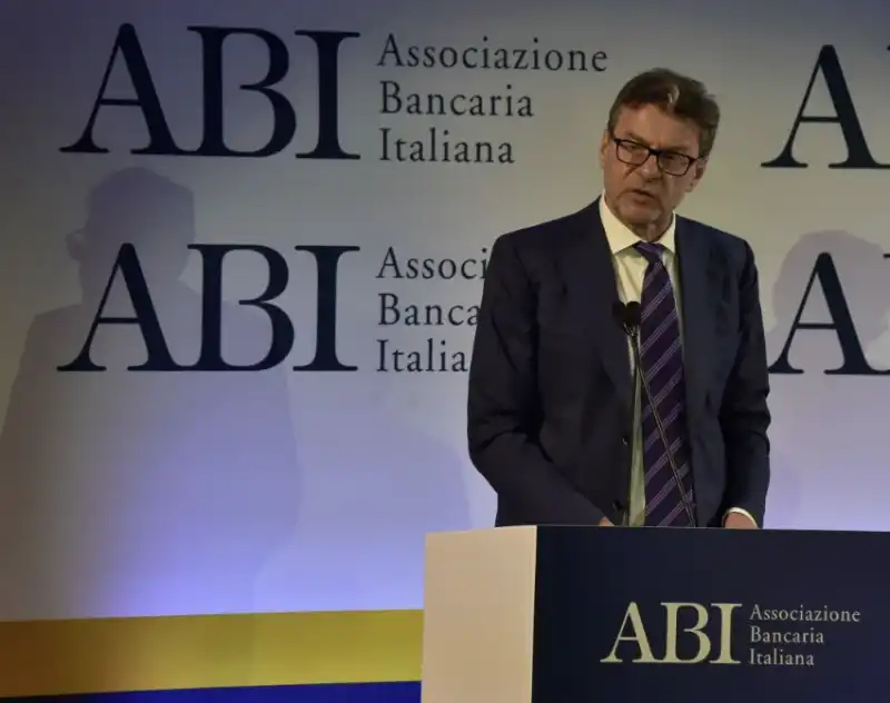 giancarlo giorgetti - assemblea abi