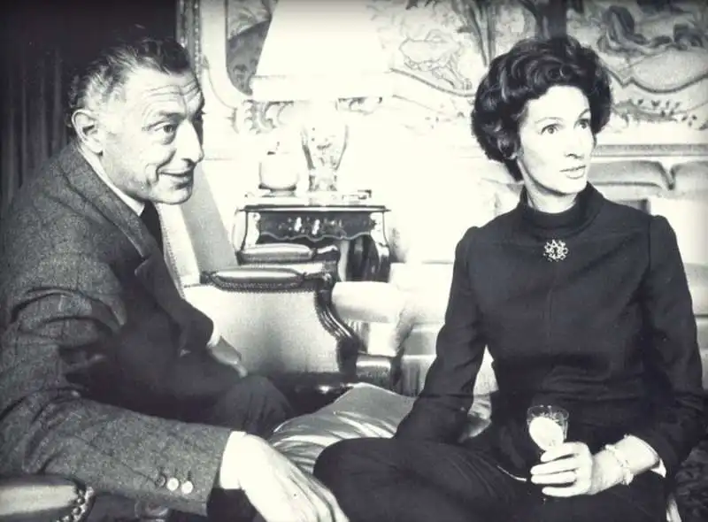 gianni agnelli con marella caracciolo 