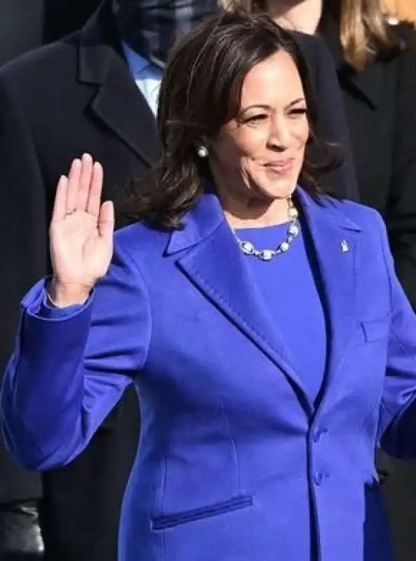 KAMALA HARRIS 