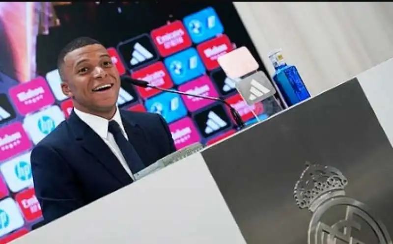 kylian mbappe  9