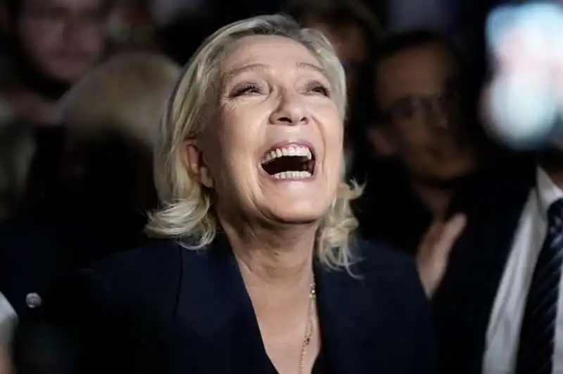 marine le pen 2 