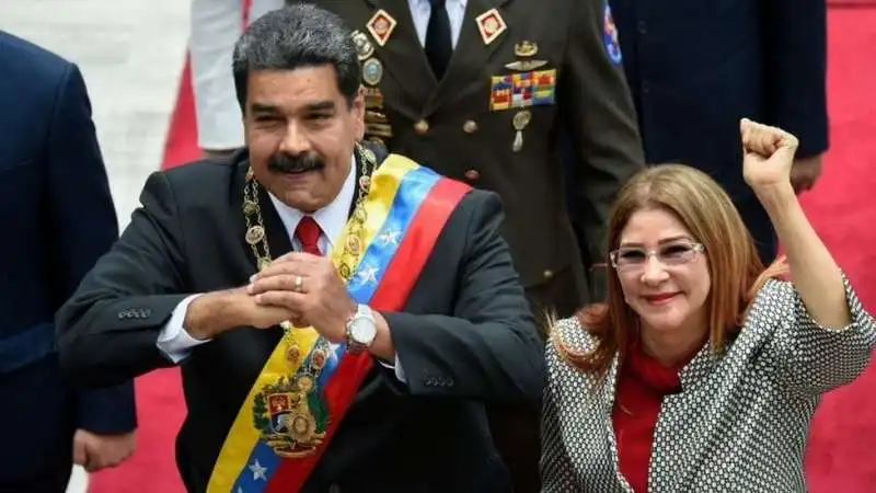 nicolas maduro cilia flores  