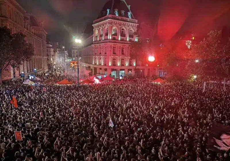 proteste contro il rassemblement national   1