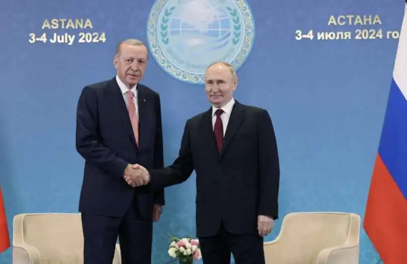 RECEP TAYYIP ERDOGAN E VLADIMIR PUTIN AD ASTANA 