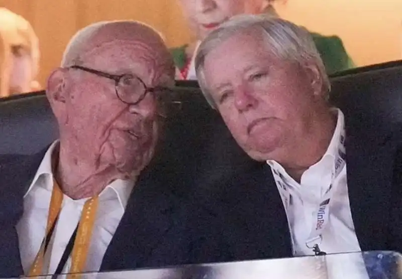 rupert murdoch e lindsay graham alla convention repubblicana di milwaukee