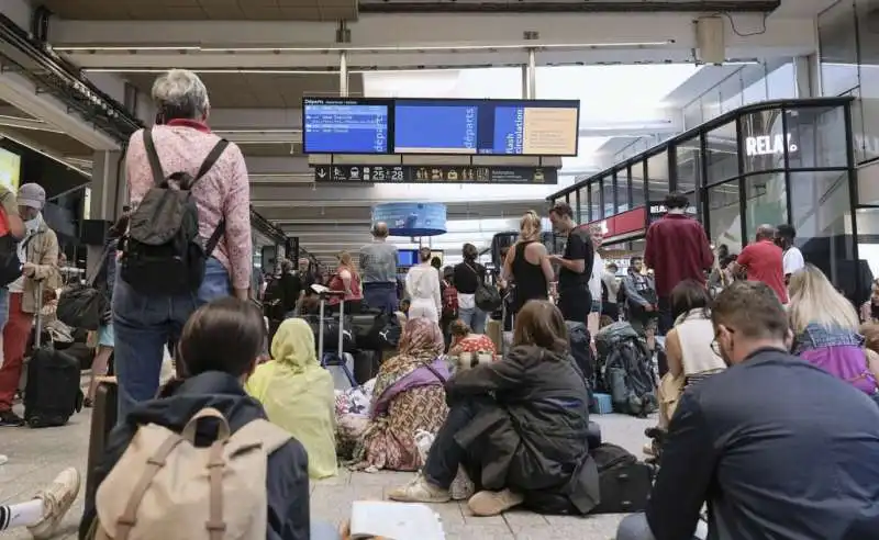 SABOTAGGIO DEI TRENI IN FRANCIA 