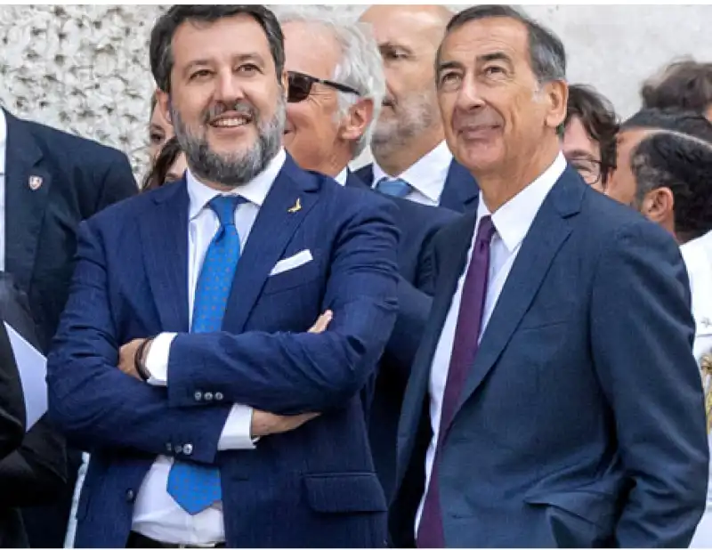 SALA SALVINI